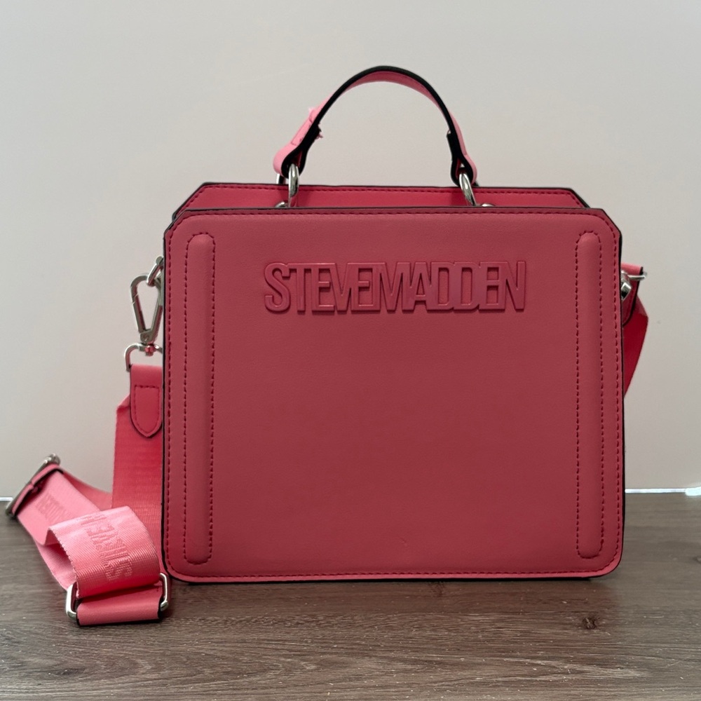 Steve Madden Bevelyn Crossbody Bag in Coral Pink